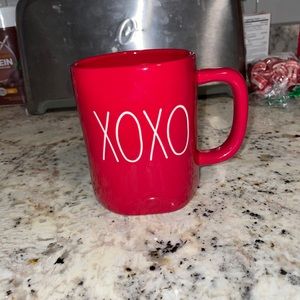 Red “xoxo” Rae Dunn mug